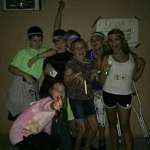 Meet your Posher, Dustyn